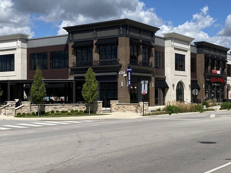300 N Green St, Brownsburg, IN à louer - Photo de l’immeuble – Image 1 sur 2