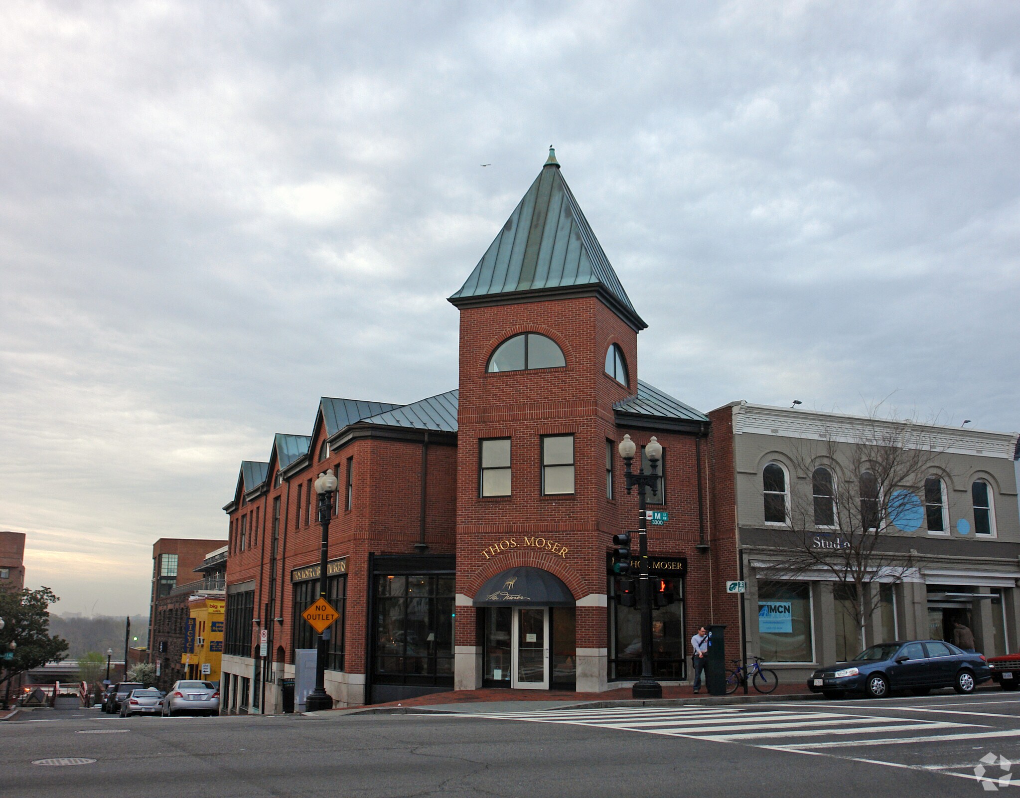 3300 Cady's Aly NW, Washington, DC à louer Photo principale– Image 1 sur 5