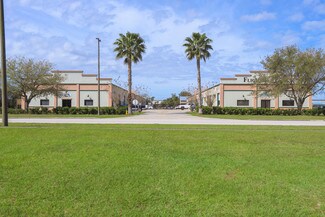 Plus de détails pour 813 Flightline Blvd, Deland, FL - Industriel/Logistique à louer