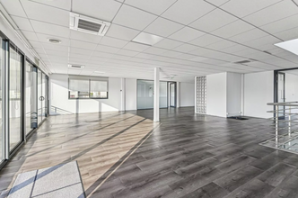Bureau dans Courbevoie à louer Photo intérieure– Image 2 sur 17