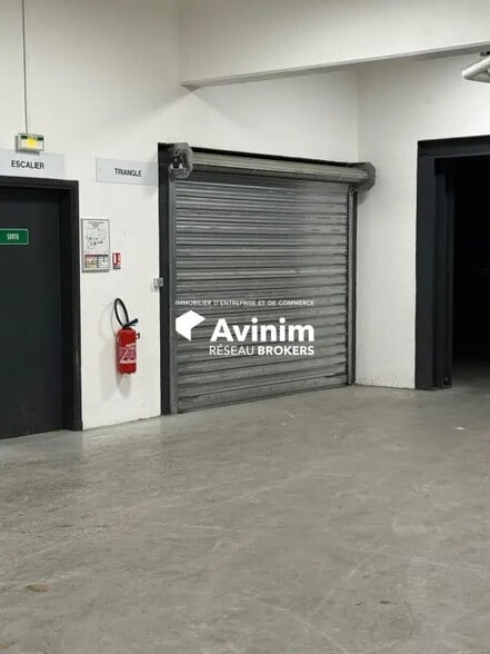 Industriel/Logistique dans Cergy à louer - Photo intérieure – Image 3 sur 15