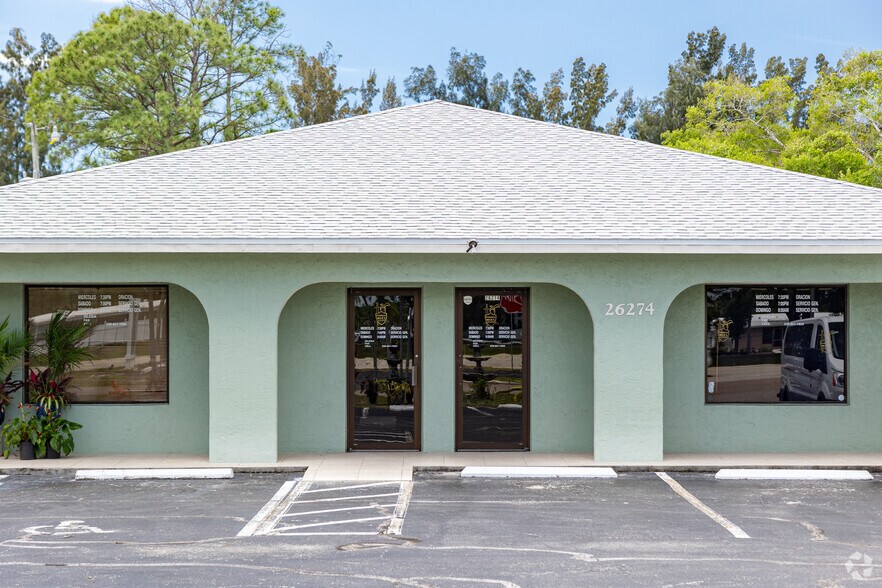 26274 Old 41 Rd, Bonita Springs, FL à louer - Photo de l’immeuble – Image 3 sur 7