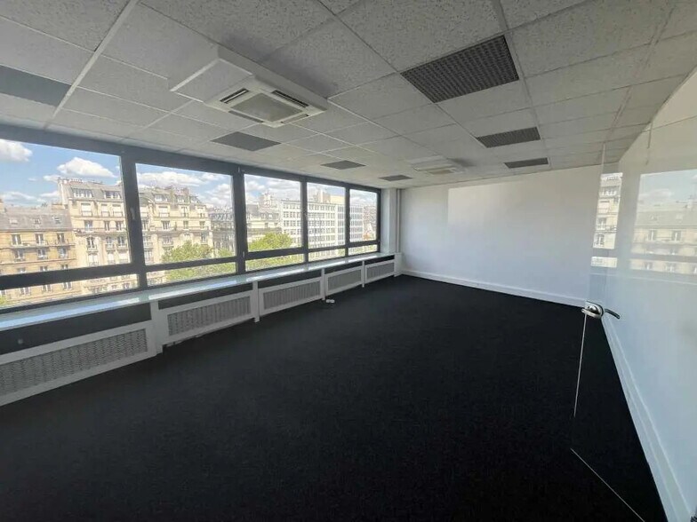 Bureau dans Neuilly-sur-Seine à louer - Photo de l’immeuble – Image 2 sur 6