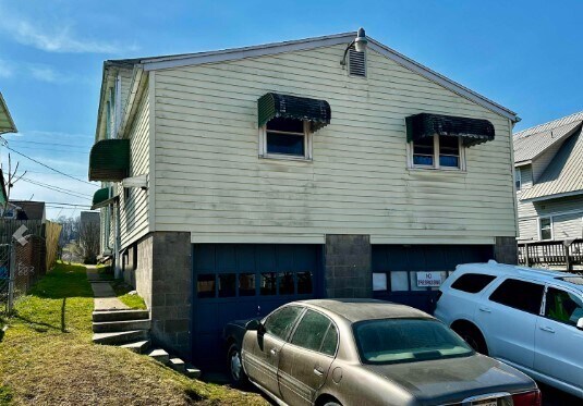 704 Maryland Ave, Fairmont, WV à vendre - Photo de l’immeuble – Image 3 sur 5