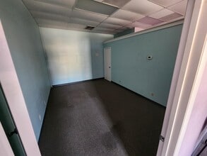 2107 College Ave E, Ruskin, FL à louer Photo intérieure– Image 1 sur 6