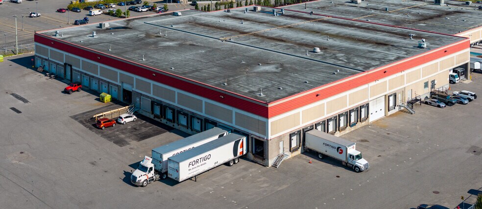 1041 Boul Pierre-Bertrand, Québec, QC à louer - Photo de l’immeuble – Image 3 sur 3