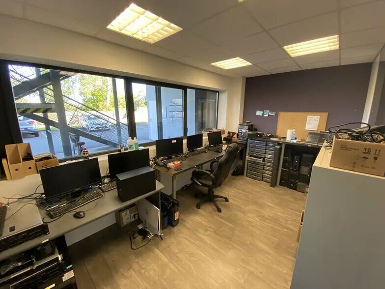 Bureau dans Pessac à louer - Photo intérieure – Image 3 sur 12