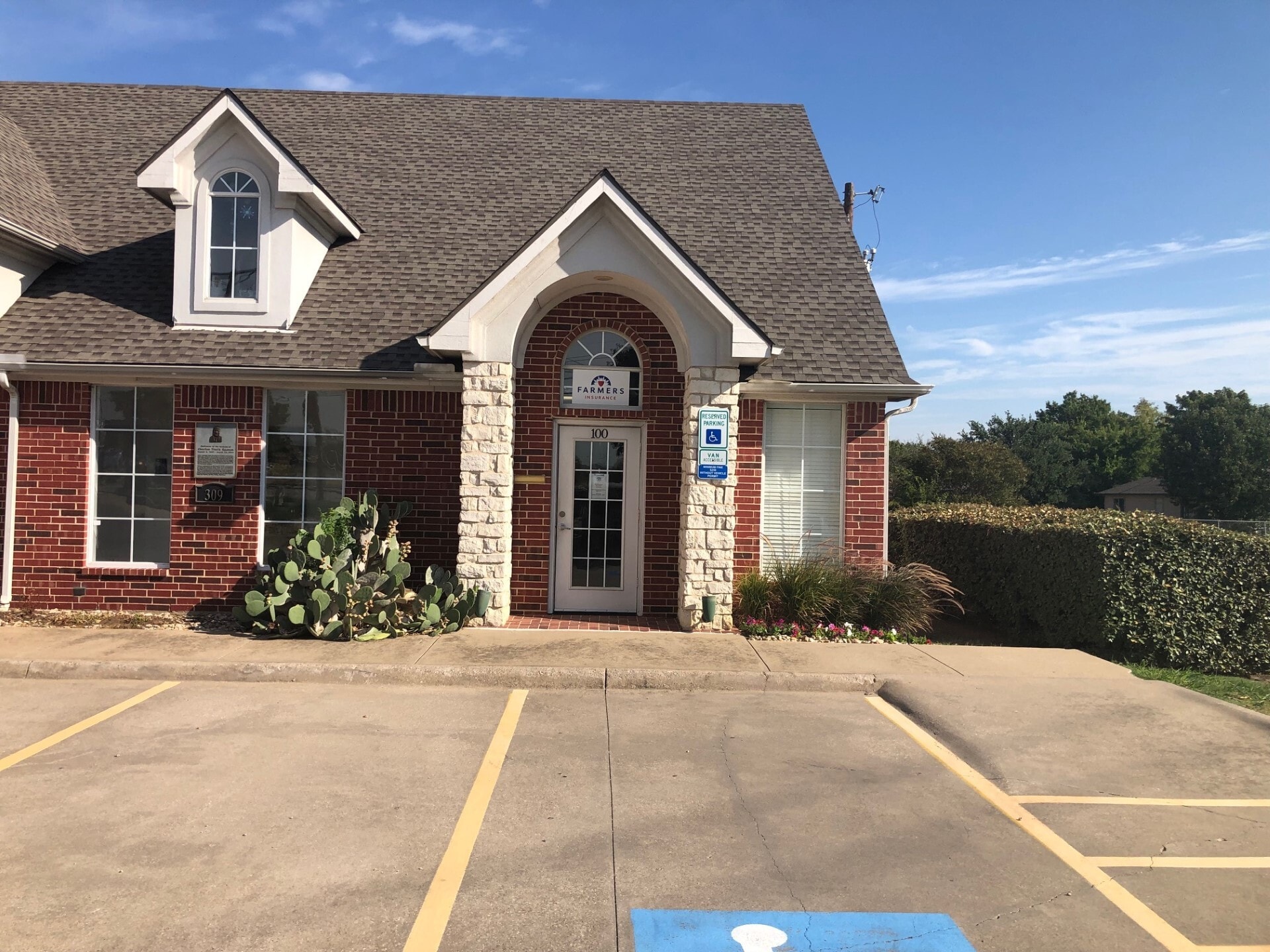 309 W Eldorado Pky, Little Elm, TX à louer Photo de l’immeuble– Image 1 sur 2