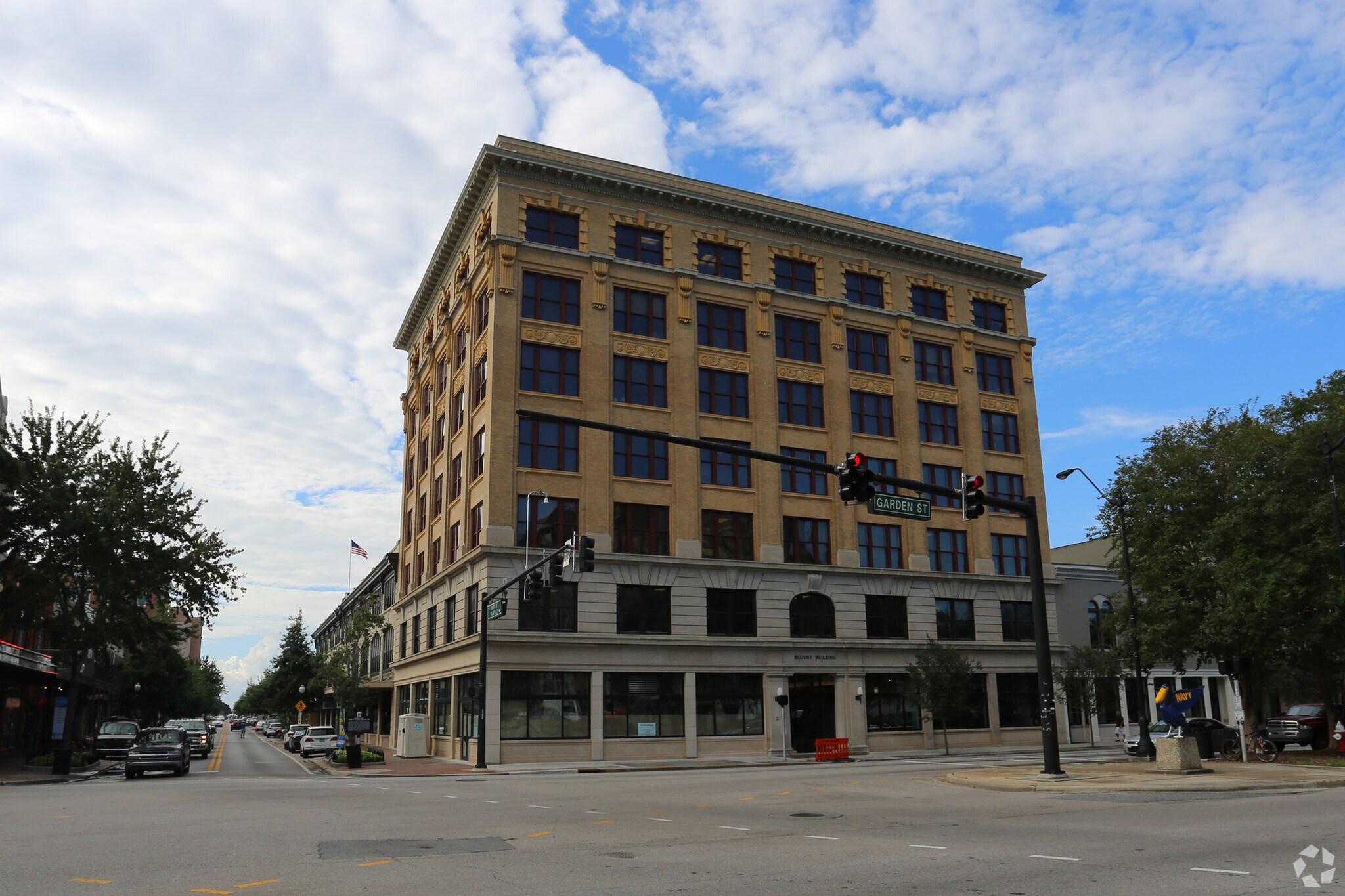 3 W Garden St, Pensacola, FL à louer Photo principale– Image 1 sur 12