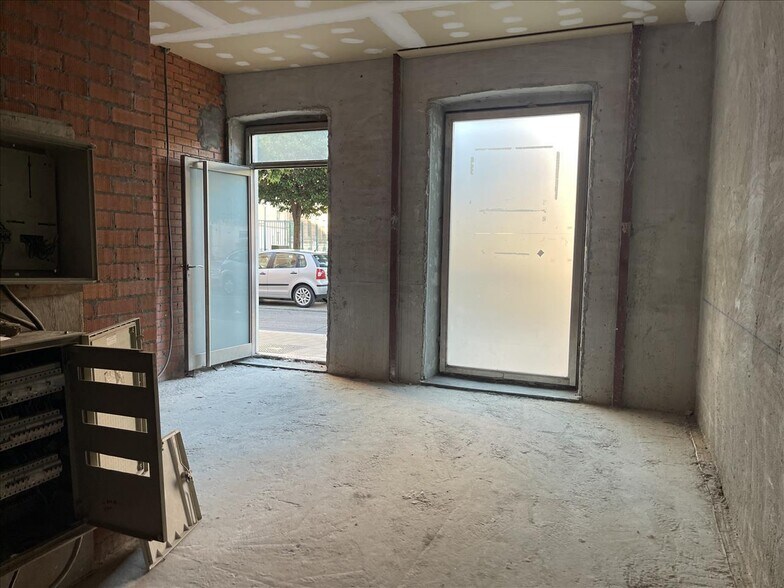 Local commercial dans Valladolid à vendre - Photo de l’immeuble – Image 3 sur 35