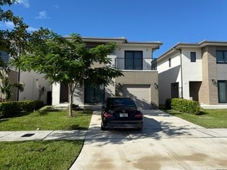 Plus de détails pour 107-245 NW 12th Ct, Homestead, FL - Logement à vendre