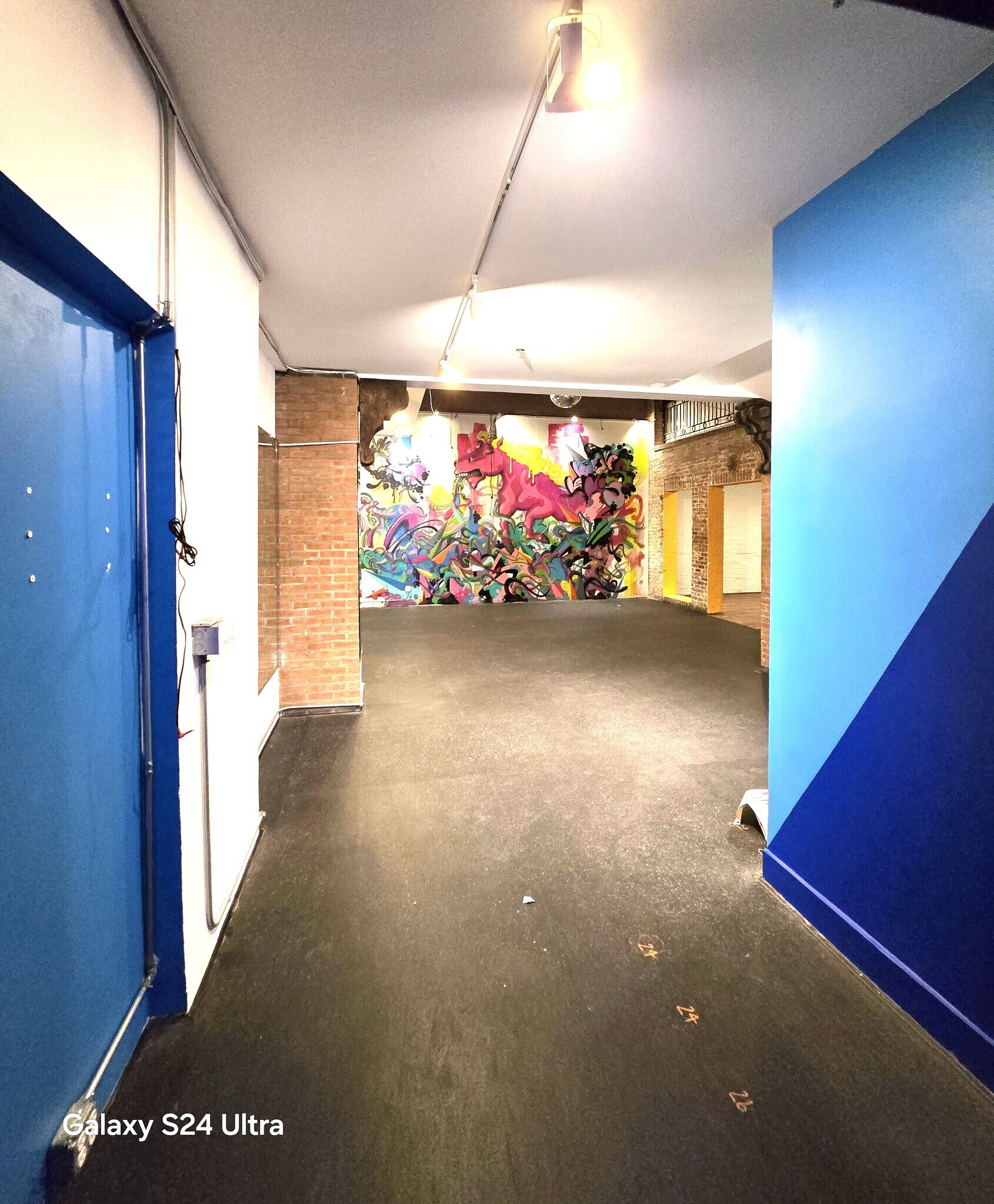 411 W 39th St, New York, NY à louer Photo principale– Image 1 sur 21