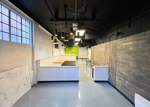 543-549 Herald St, Victoria, BC à louer Photo intérieure– Image 2 sur 2