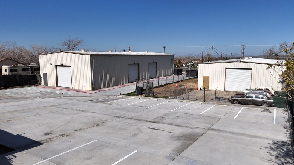 12532 Pearblossom Hwy, Pearblossom, CA à vendre - Photo principale – Image 1 sur 7