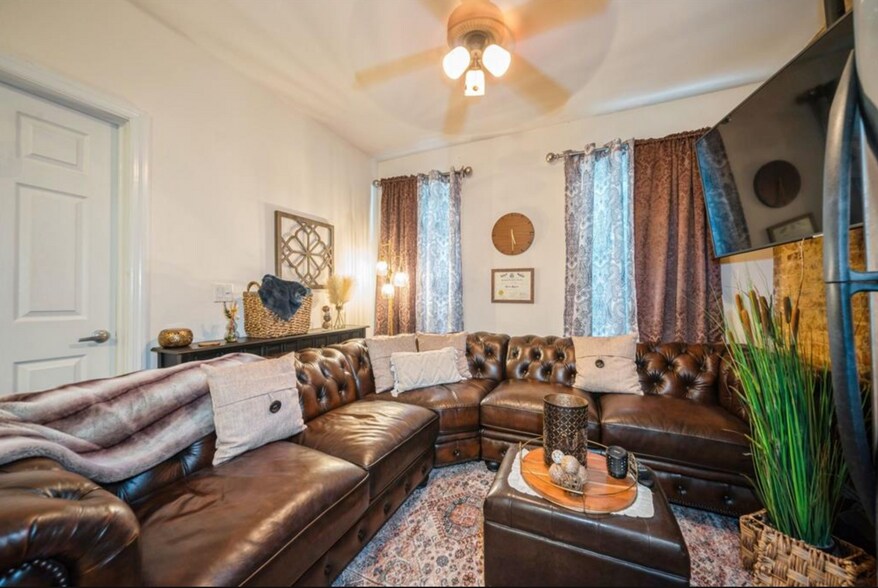 221 Pacific Ave, Jersey City, NJ à vendre - Photo de l’immeuble – Image 2 sur 24