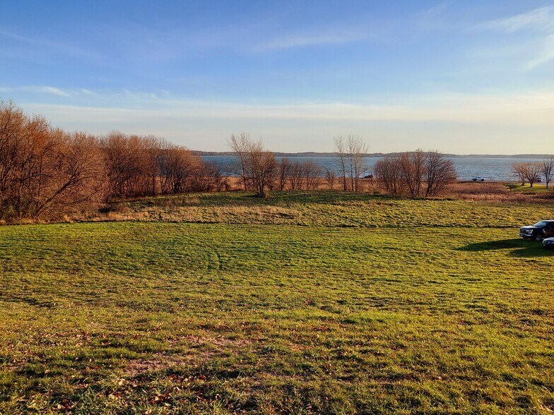 709 Lake Blvd. NW Blvd, Buffalo, MN à vendre - Aérien – Image 2 sur 3