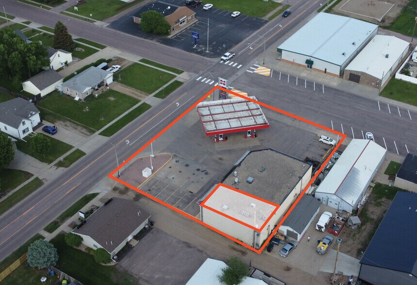 101 W 1st St, Tea, SD à louer - Photo de l’immeuble – Image 2 sur 3