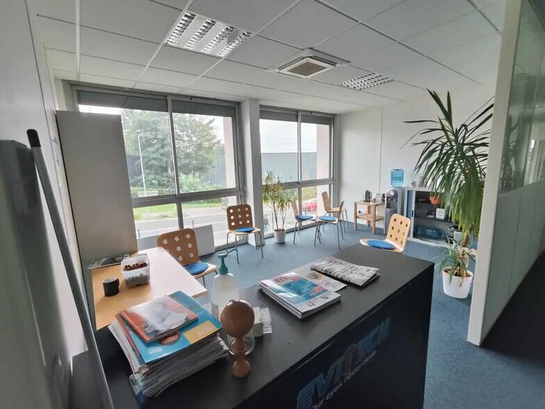 14 Avenue Du 1er Mai, Palaiseau à vendre - Photo de l’immeuble – Image 3 sur 11