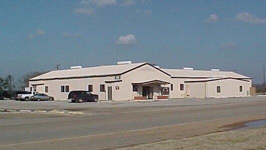 228 Texas Ave, Hooks, TX à louer Photo de l’immeuble– Image 1 sur 22
