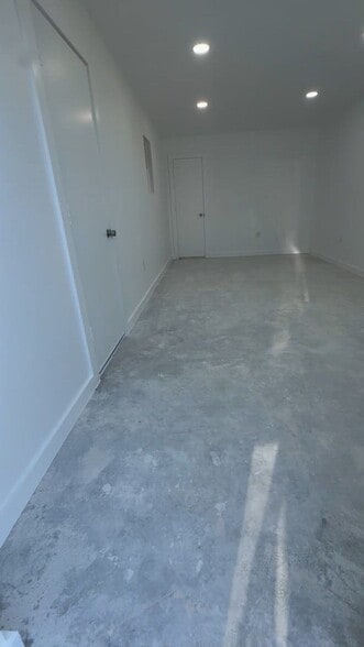 1100 County Road 108, Hutto, TX à louer - Vidéo sur l’annonce professionnelle – Image 2 sur 18