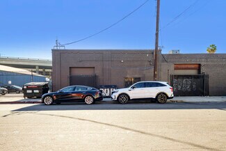 Plus de détails pour 2448 E 8th St, Los Angeles, CA - Bureau/Local commercial à louer