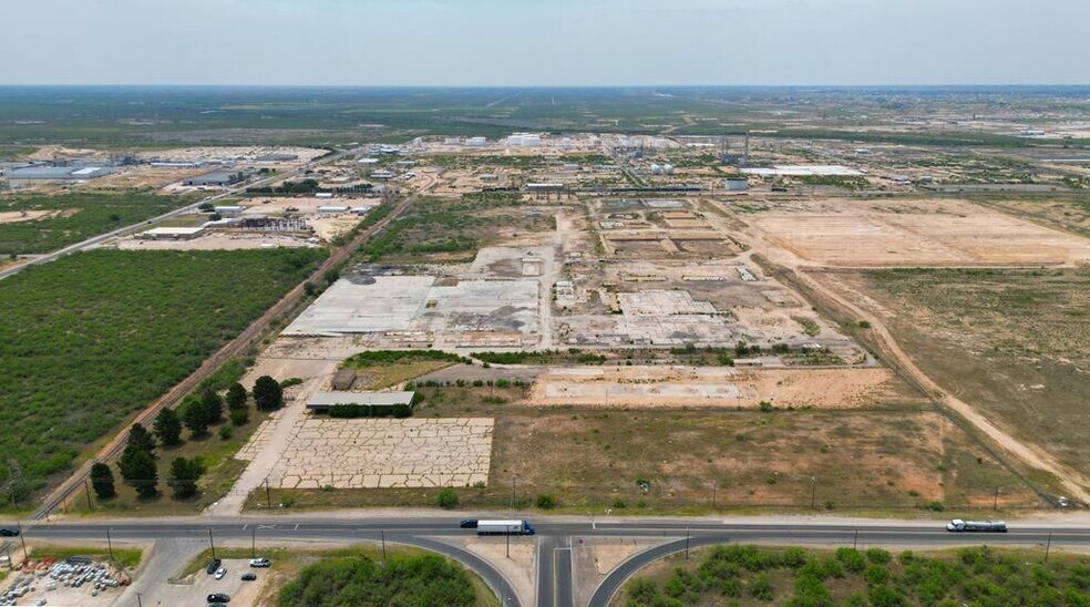 2000 POOL -1, Odessa, TX à vendre - Photo de l’immeuble – Image 1 sur 2