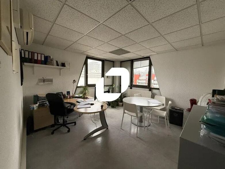 Bureau dans Grenoble à vendre - Photo intérieure – Image 3 sur 12