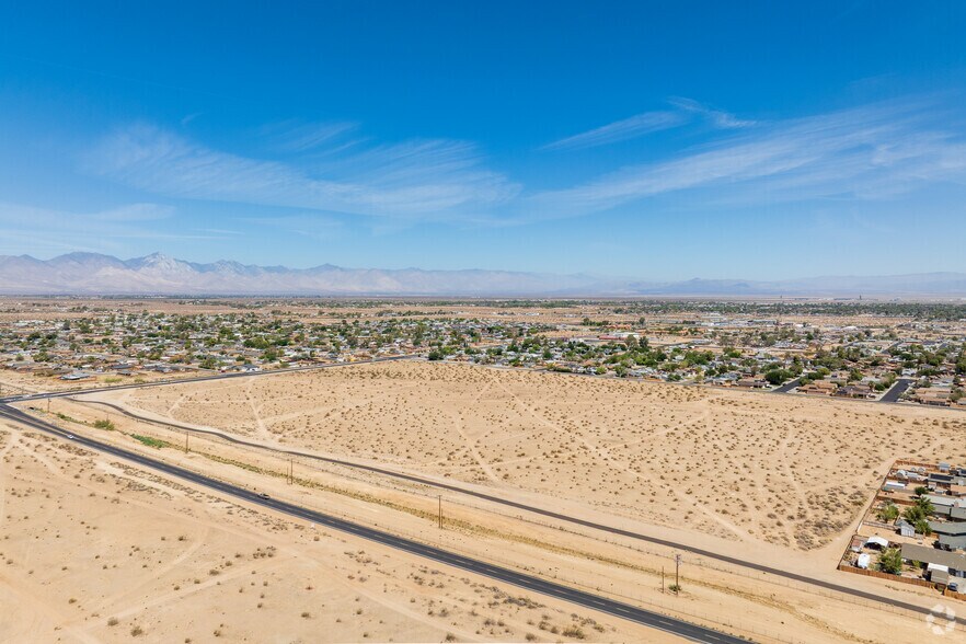 South Downs Street, Ridgecrest, CA à vendre - Aérien – Image 3 sur 14