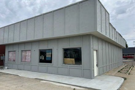 121 S Wisconsin Ave, Gaylord, MI à vendre - Photo de l’immeuble – Image 2 sur 6