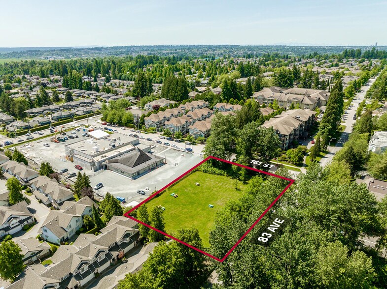 8286 161 st, Surrey, BC à vendre - Photo de l’immeuble – Image 3 sur 10