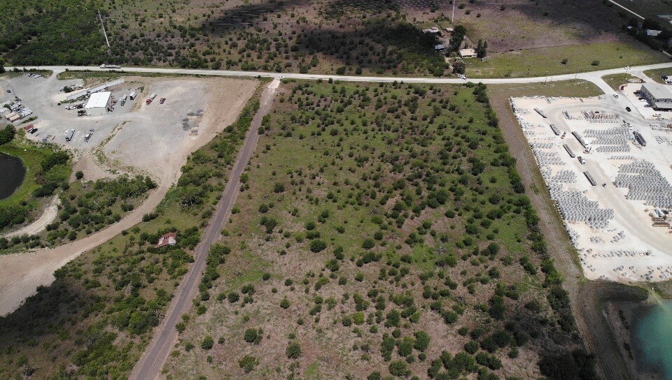 2309 S Old Bastrop Hwy, San Marcos, TX à vendre - Photo de l’immeuble – Image 3 sur 4