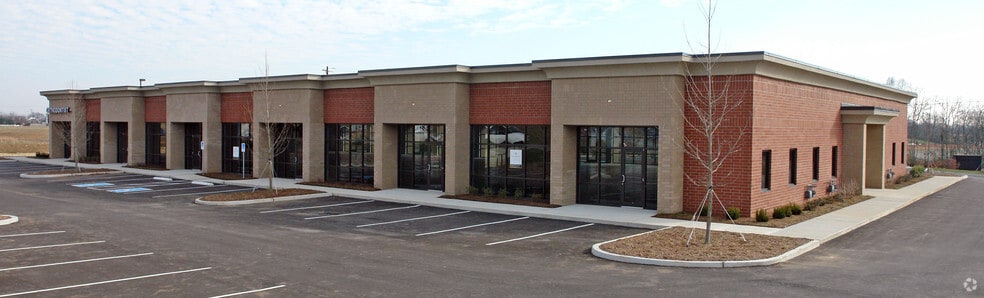 4720 Traders Way, Thompsons Station, TN à louer - Photo de l’immeuble – Image 2 sur 3