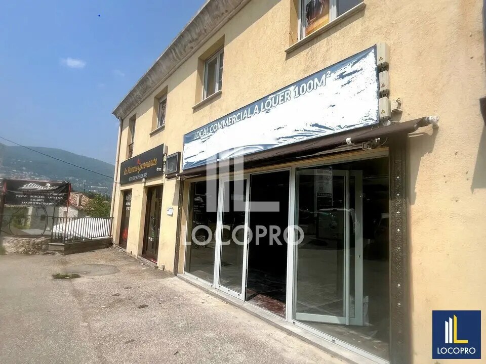 Local commercial dans Grasse à louer Photo de l’immeuble– Image 1 sur 6