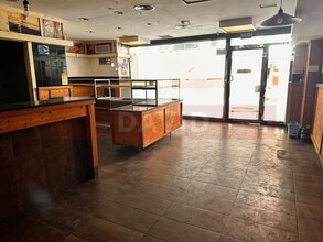 Local commercial dans Barcelone, Barcelona à louer Photo intérieure– Image 1 sur 9