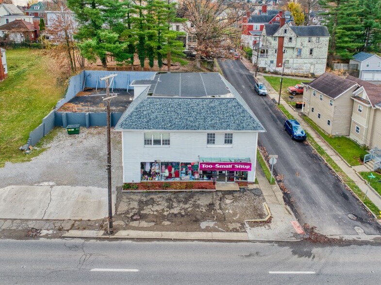 1100 Murdoch Ave, Parkersburg, WV à louer - Photo de l’immeuble – Image 2 sur 11