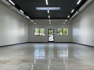 Plus de détails pour 2806 W Burbank Blvd, Burbank, CA - Local commercial à louer