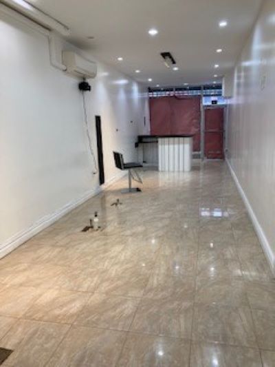 438 Wilson Ave, Brooklyn, NY à louer - Photo de l’immeuble – Image 3 sur 23