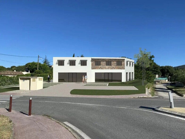 Bureau dans Draguignan à louer - Photo de l’immeuble – Image 1 sur 1