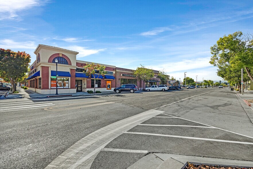 1855-1859 1st St, Livermore, CA à louer - Photo de l’immeuble – Image 2 sur 5