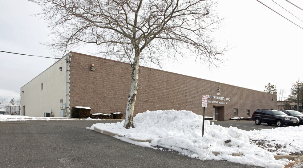 1001 Hopewell Ave, Ocean, NJ à louer - Photo principale – Image 1 sur 3