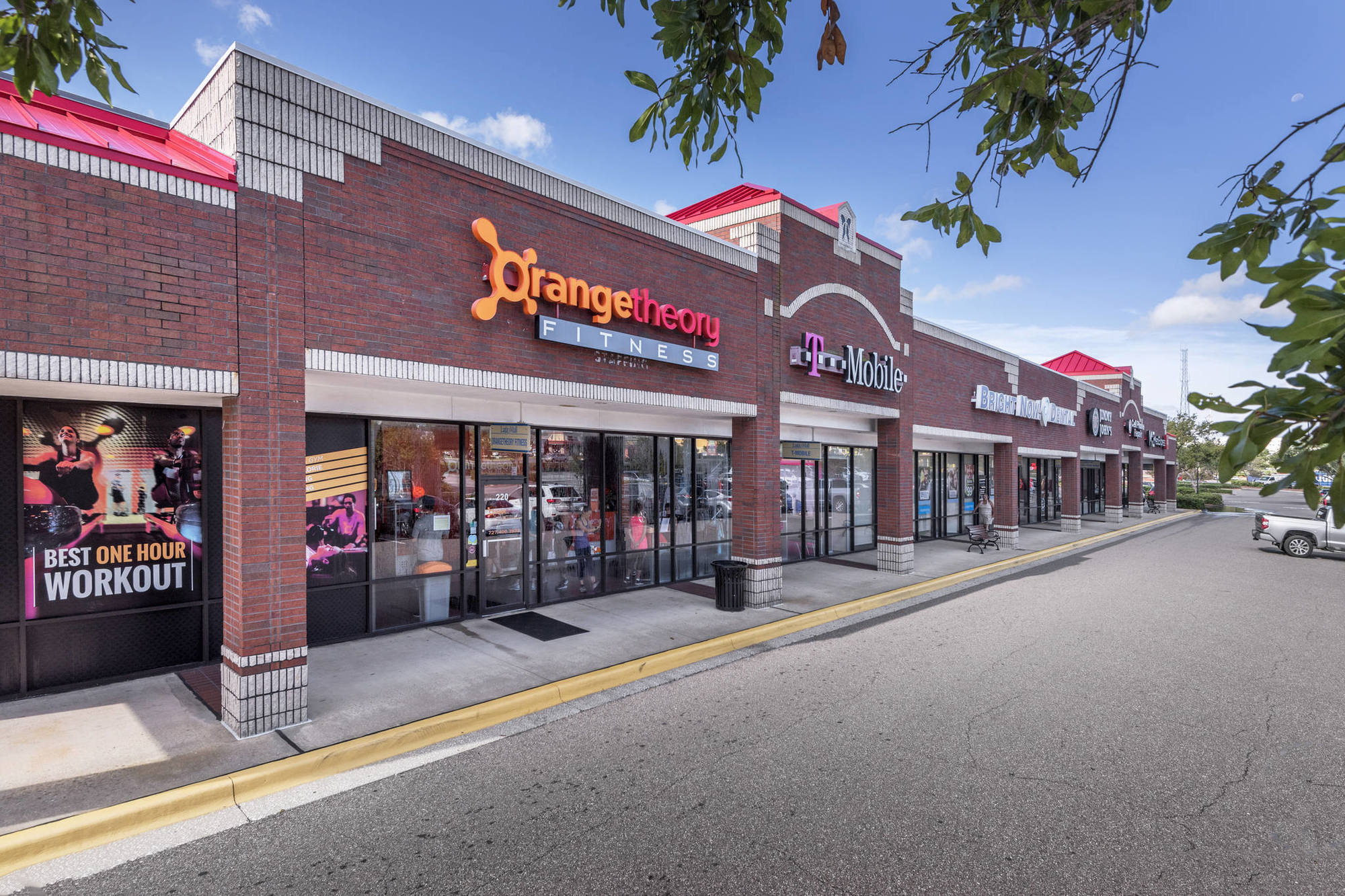 10500 Ulmerton Rd, Largo, FL à louer Photo principale– Image 1 sur 9