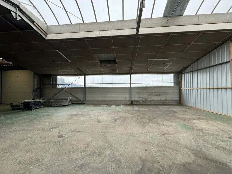 Industriel/Logistique dans Plouédern à louer - Photo de l’immeuble – Image 3 sur 3