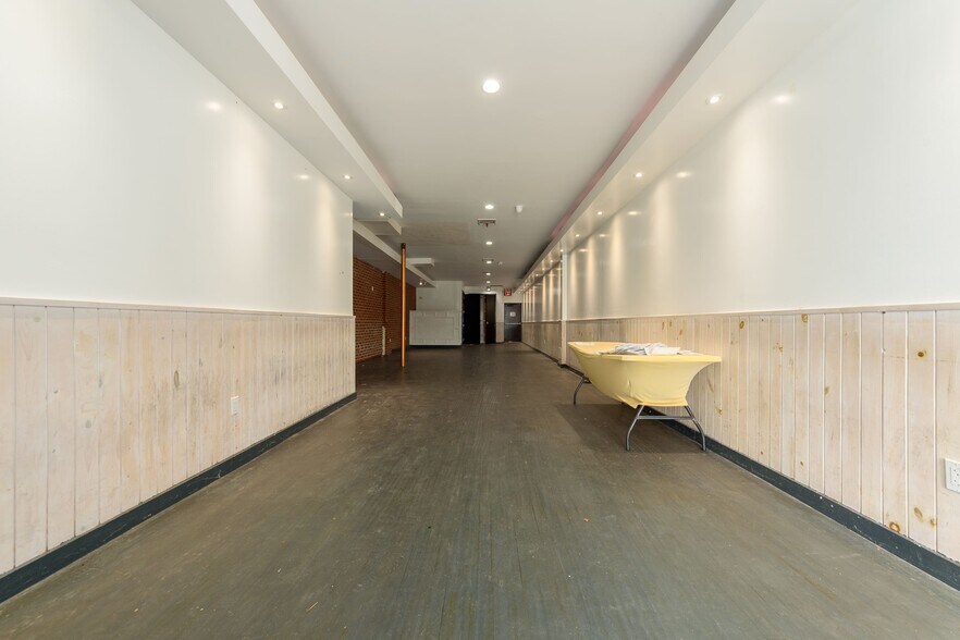 2172 Flatbush Ave, Brooklyn, NY à vendre - Photo de l’immeuble – Image 2 sur 18