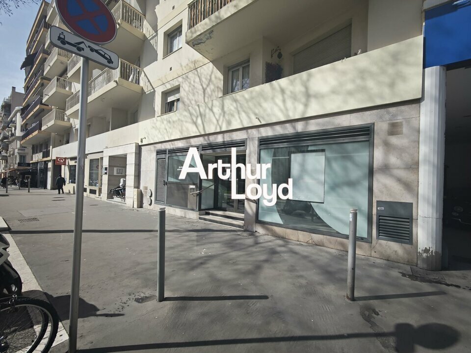 19 Boulevard Saint-Roch, Nice à vendre Photo de l’immeuble– Image 1 sur 11