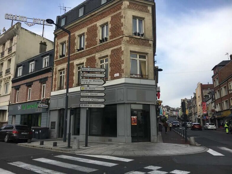 Local commercial dans Saint-Quentin à louer - Photo de l’immeuble – Image 1 sur 4