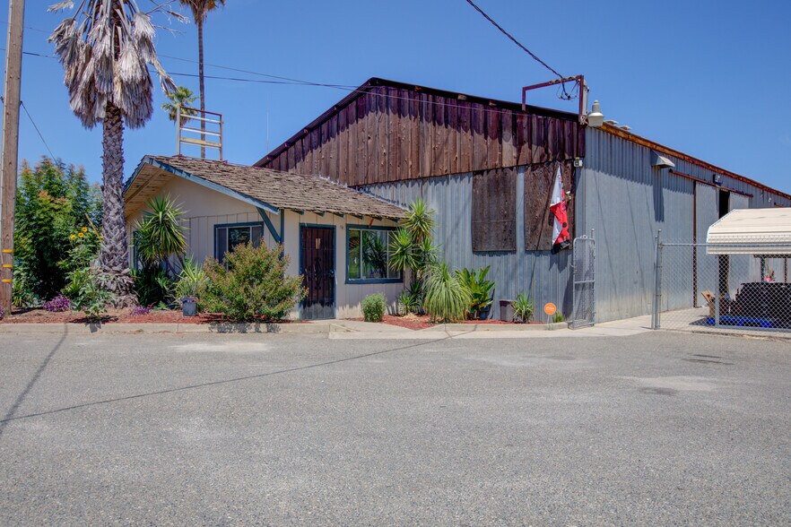 3500 Atwater Blvd, Atwater, CA à vendre - Photo de l’immeuble – Image 2 sur 29