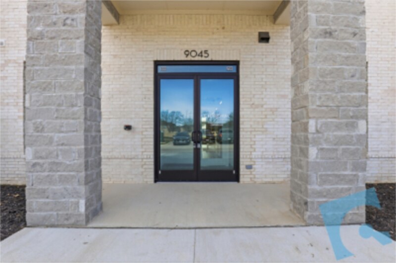 9045 Mid Cities Blvd, North Richland Hills, TX à louer - Photo de l’immeuble – Image 2 sur 25