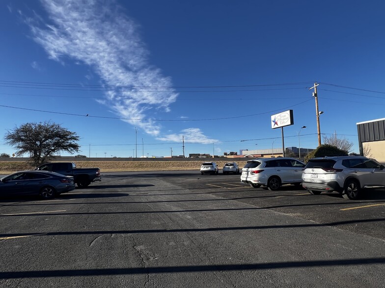 4150 S Danville Dr, Abilene, TX à louer - Photo de l’immeuble – Image 2 sur 18