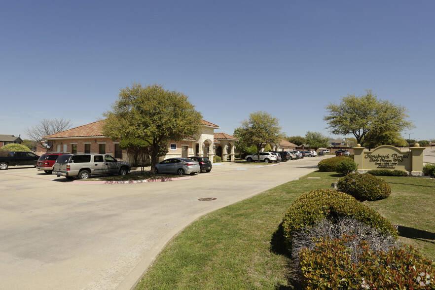 7600 Stonebrook Pky, Frisco, TX à vendre - Photo de l’immeuble – Image 2 sur 6