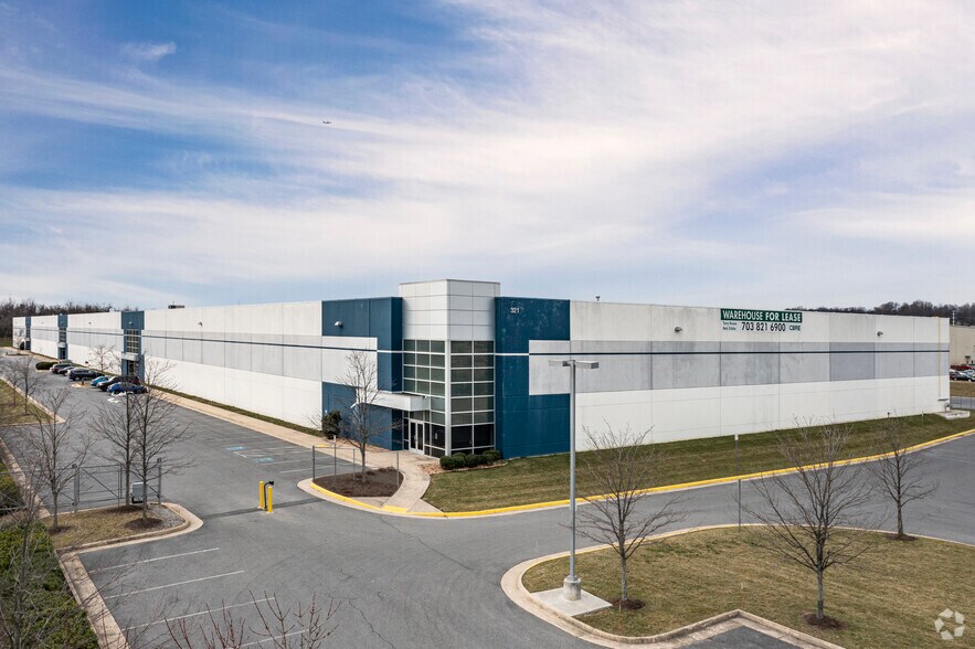321 Apple Valley Rd, Winchester, VA à louer - Photo de l’immeuble – Image 1 sur 13
